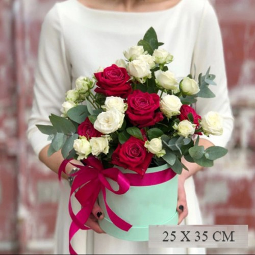 Eukaliptus and rose bloom box SOPHIE - Large